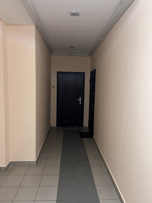 Продам трехкомнатную (3-комн.) квартиру, Заводской пр-кт, 12, Голицыно г