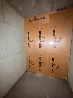 Продам трехкомнатную (3-комн.) квартиру, Заводской пр-кт, 12, Голицыно г