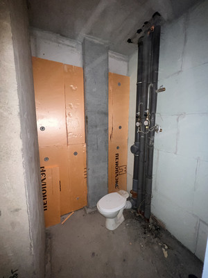 Продам трехкомнатную (3-комн.) квартиру, Заводской пр-кт, 12, Голицыно г