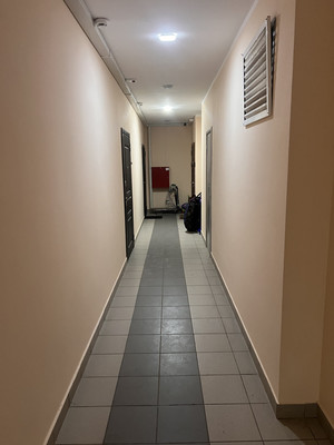 Продам трехкомнатную (3-комн.) квартиру, Заводской пр-кт, 12, Голицыно г