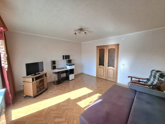 Продам двухкомнатную (2-комн.) квартиру, Калинина ул, 91, Пенза г