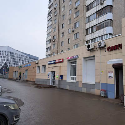 Продам двухкомнатную (2-комн.) квартиру, Фрунзе ул, 1, Казань г