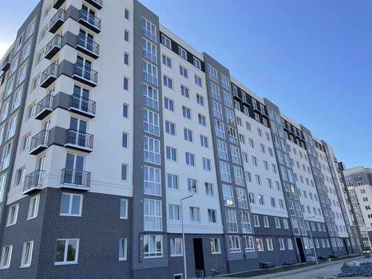 Продам трехкомнатную (3-комн.) квартиру, Суздальская ул, 15к3, Калининград г