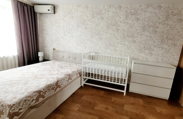 Продам однокомнатную (1-комн.) квартиру, Юлиуса Фучика ул, 82, Казань г