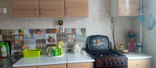 Продам двухкомнатную (2-комн.) квартиру, Академика Парина ул, 8, Казань г