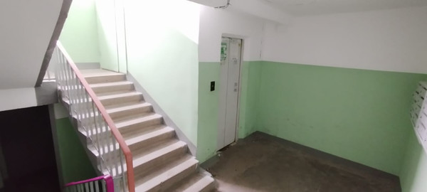 Продам двухкомнатную (2-комн.) квартиру, Академика Парина ул, 8, Казань г