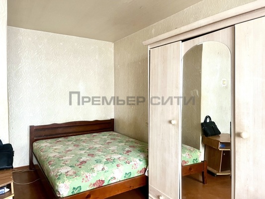 Продам однокомнатную (1-комн.) квартиру, Литейная ул, 11, Калуга г
