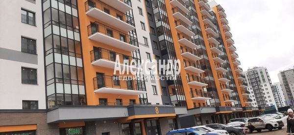 Продам однокомнатную (1-комн.) квартиру, Старорусский пр-кт, 8к1, Шушары п