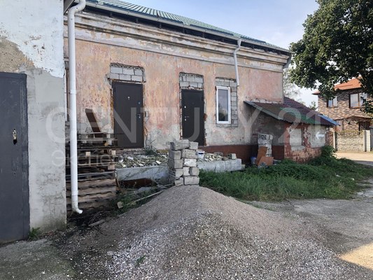 Продам коммерческое помещение 680,7 м2, Советская ул, 30 , Взморье п