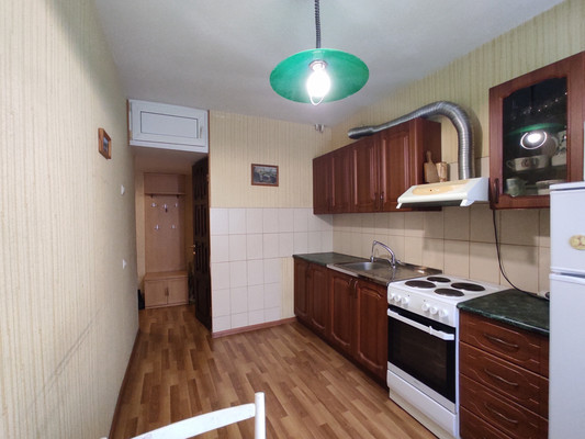 Продам двухкомнатную (2-комн.) квартиру, Загоскина ул, 38, Иркутск г