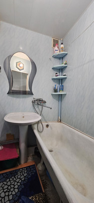 Продам трехкомнатную (3-комн.) квартиру, Шалушкинская ул, 3, Нальчик г