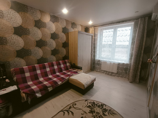 Продам однокомнатную (1-комн.) квартиру, Генерала Донскова ул, 10, Новофедоровское п