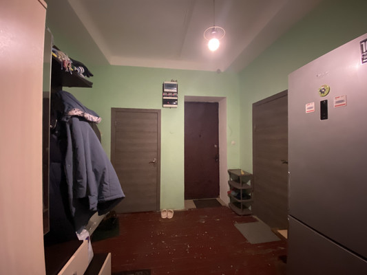 Продам комнату в 3-комн. квартире, Чурилина ул, 4, Кратово дп