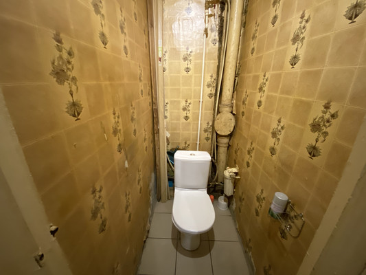 Продам комнату в 3-комн. квартире, Чурилина ул, 4, Кратово дп