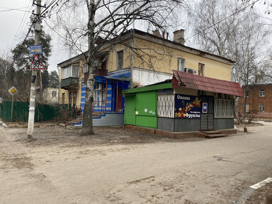 Продам комнату в 3-комн. квартире, Чурилина ул, 4, Кратово дп