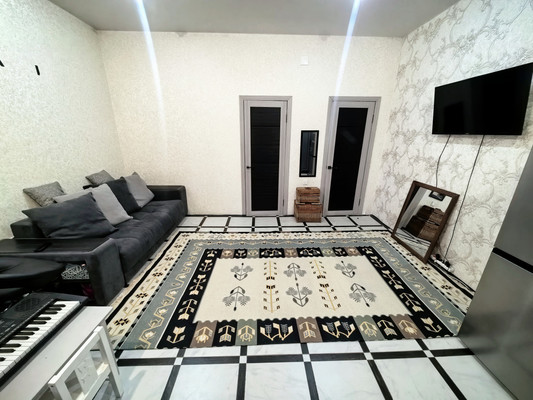 Продам двухкомнатную (2-комн.) квартиру, Атажукина ул, 133, Нальчик г