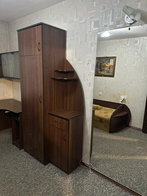 Продам трехкомнатную (3-комн.) квартиру, Киевская ул, 112, Симферополь г