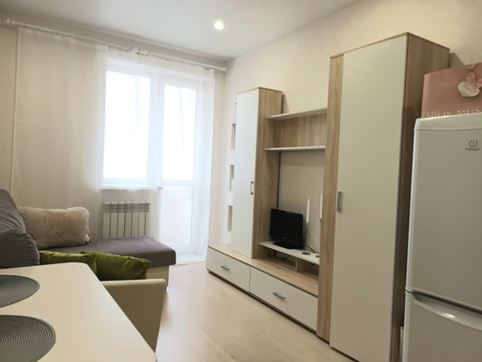 Продам однокомнатную (1-комн.) квартиру, Крупской ул, 1, Батайск г
