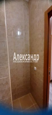 Продам однокомнатную (1-комн.) квартиру, Старорусский пр-кт, 8к1, Шушары п