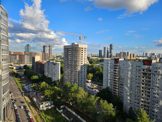 Продам однокомнатную (1-комн.) квартиру, Береговой проезд, 5к3, Москва г