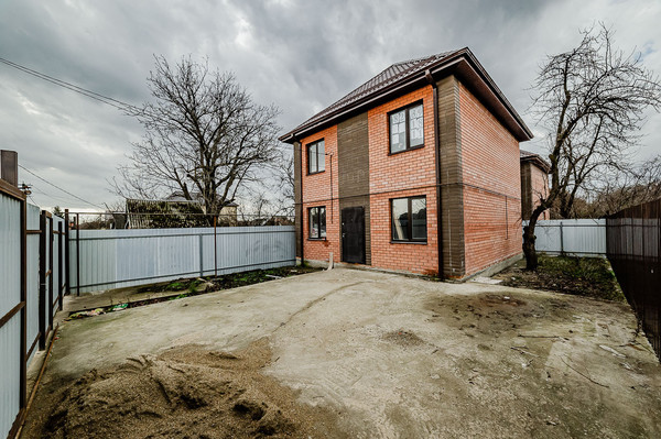 Продам дом, Солнечная (50 лет Октября снт) ул, Лазурный п, 0 км от города