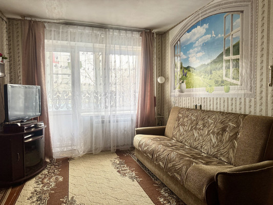 Продам трехкомнатную (3-комн.) квартиру, К.Маркса ул, 2/7, Рязань г