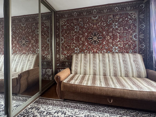 Продам трехкомнатную (3-комн.) квартиру, К.Маркса ул, 2/7, Рязань г