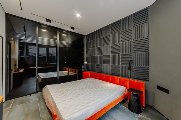 Сдам трехкомнатную (3-комн.) квартиру, Московская ул, 57к1, Краснодар г