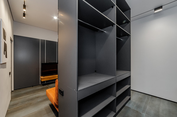 Сдам трехкомнатную (3-комн.) квартиру, Московская ул, 57к1, Краснодар г