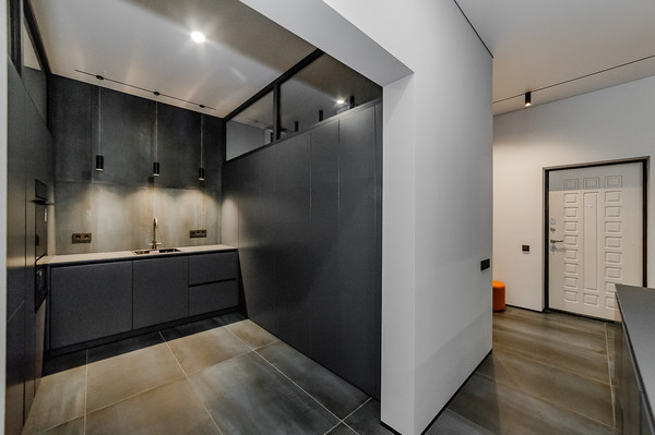 Сдам трехкомнатную (3-комн.) квартиру, Московская ул, 57к1, Краснодар г