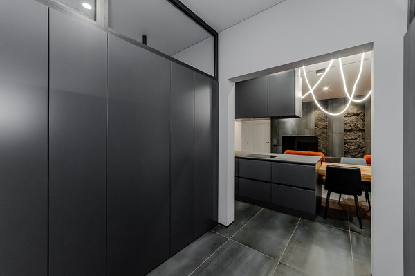 Сдам трехкомнатную (3-комн.) квартиру, Московская ул, 57к1, Краснодар г