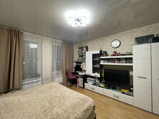 Продам однокомнатную (1-комн.) квартиру, 43-й Армии ул, 21, Подольск г