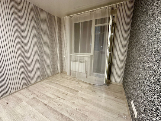 Продам однокомнатную (1-комн.) квартиру, Батуринская ул, 165/13, Ростов-на-Дону г