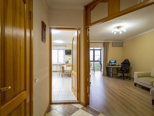 Продам двухкомнатную (2-комн.) квартиру, Крепостной пер, 43/98к9, Ростов-на-Дону г
