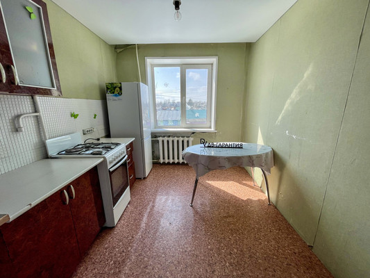 Продам однокомнатную (1-комн.) квартиру, Островского ул, 2, Эльбан рп