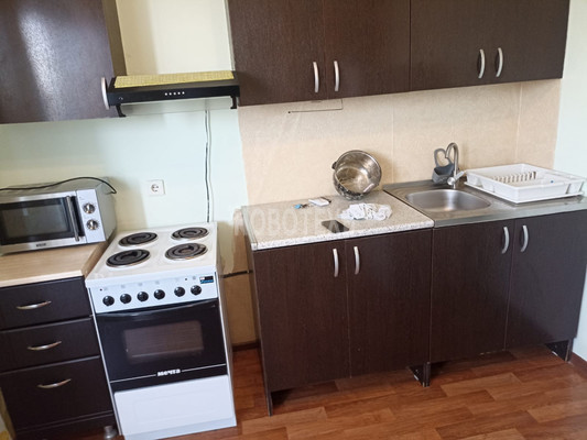 Сдам однокомнатную (1-комн.) квартиру, Надежды ул, 4, Крымск г