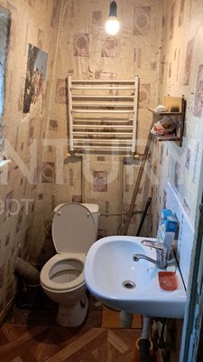 Продам двухкомнатную (2-комн.) квартиру, А.Попова ул, 5 , Калининград г