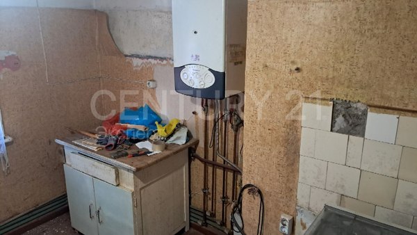 Продам двухкомнатную (2-комн.) квартиру, А.Попова ул, 5 , Калининград г