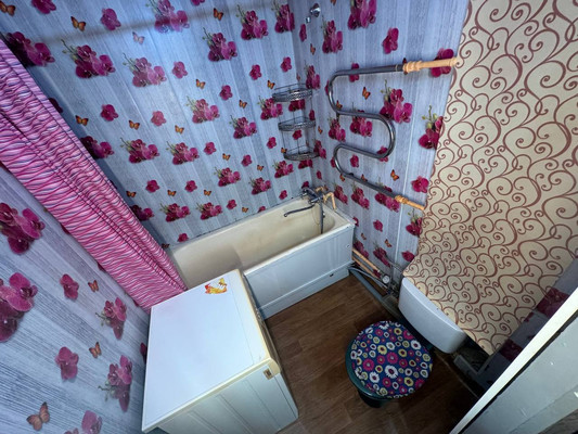 Продам двухкомнатную (2-комн.) квартиру, Парижской Коммуны ул, 23, Комсомольск-на-Амуре г