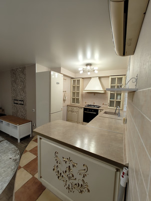 Продам трехкомнатную (3-комн.) квартиру, Кирова ул, 11В, Йошкар-Ола г