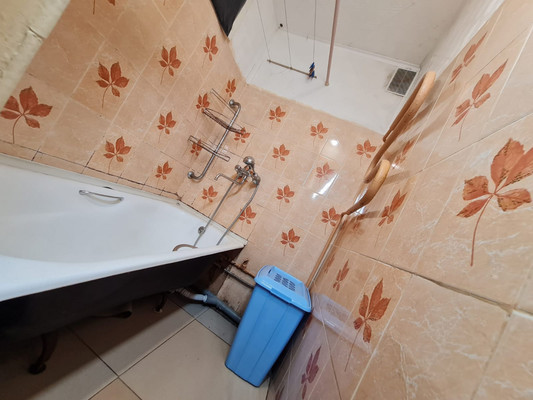 Продам двухкомнатную (2-комн.) квартиру, Победы пр-кт, 55к2, Комсомольск-на-Амуре г