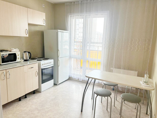 Продам двухкомнатную (2-комн.) квартиру, Альфии Авзаловой ул, 3, Казань г