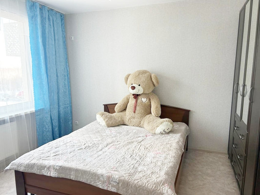 Продам двухкомнатную (2-комн.) квартиру, Альфии Авзаловой ул, 3, Казань г