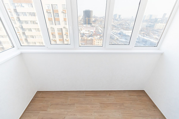Продам двухкомнатную (2-комн.) квартиру, Сиверса пр-кт, 28, Ростов-на-Дону г