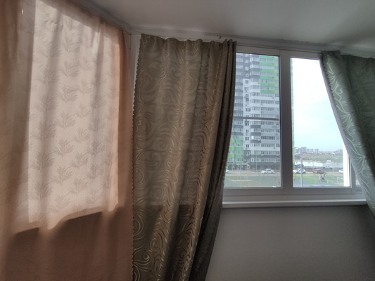 Продам двухкомнатную (2-комн.) квартиру, им. Героя Советского Союза Якова Кобзаря ул, 41, Краснодар г