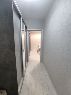 Продам двухкомнатную (2-комн.) квартиру, им. Героя Советского Союза Якова Кобзаря ул, 41, Краснодар г