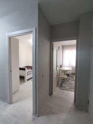 Продам двухкомнатную (2-комн.) квартиру, им. Героя Советского Союза Якова Кобзаря ул, 41, Краснодар г