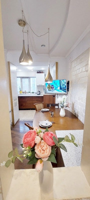 Продам трехкомнатную (3-комн.) квартиру, Мидхата Булатова ул, 5, Казань г