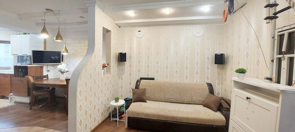 Продам трехкомнатную (3-комн.) квартиру, Мидхата Булатова ул, 5, Казань г