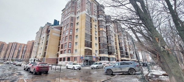 Продам двухкомнатную (2-комн.) квартиру, Мидхата Булатова ул, 5, Казань г